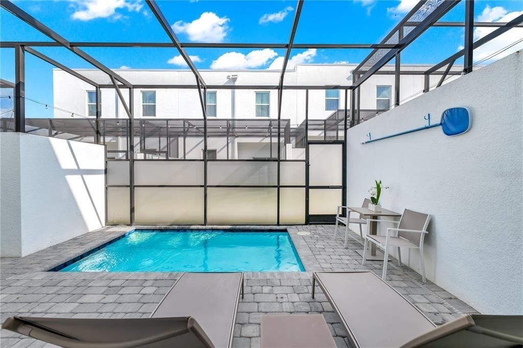 513 Famagusta Drive - Photo 1