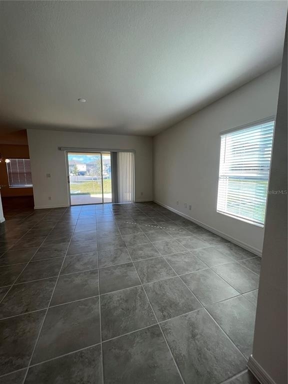 435 Annabelle Way - Photo 6