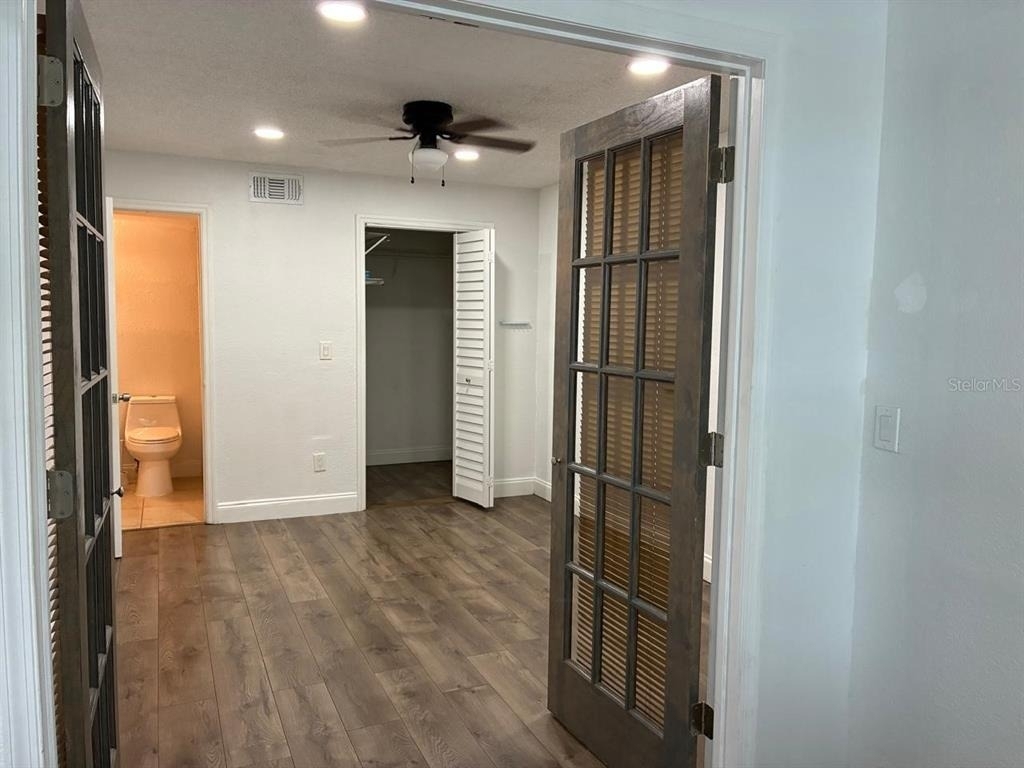 5701 Gatlin Avenue - Photo 8