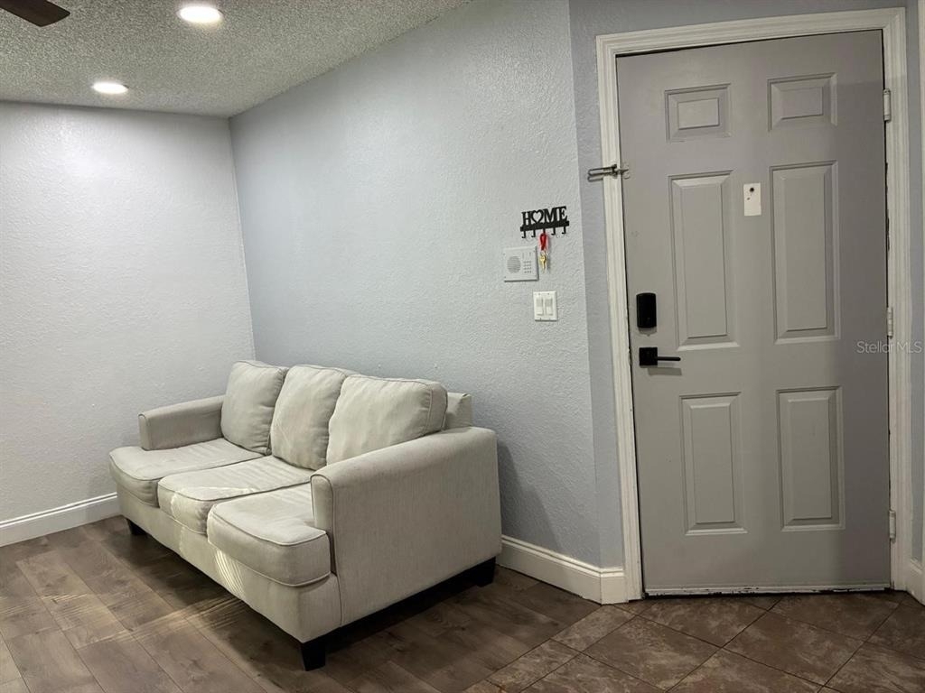 5701 Gatlin Avenue - Photo 2