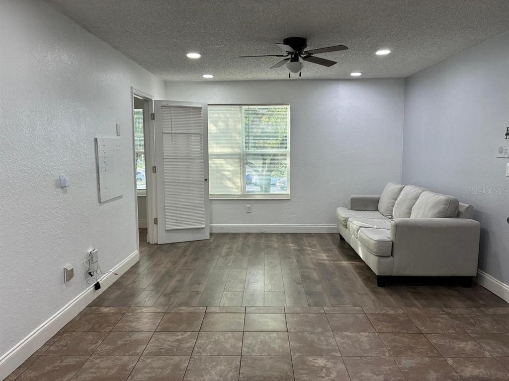 5701 Gatlin Avenue - Photo 5