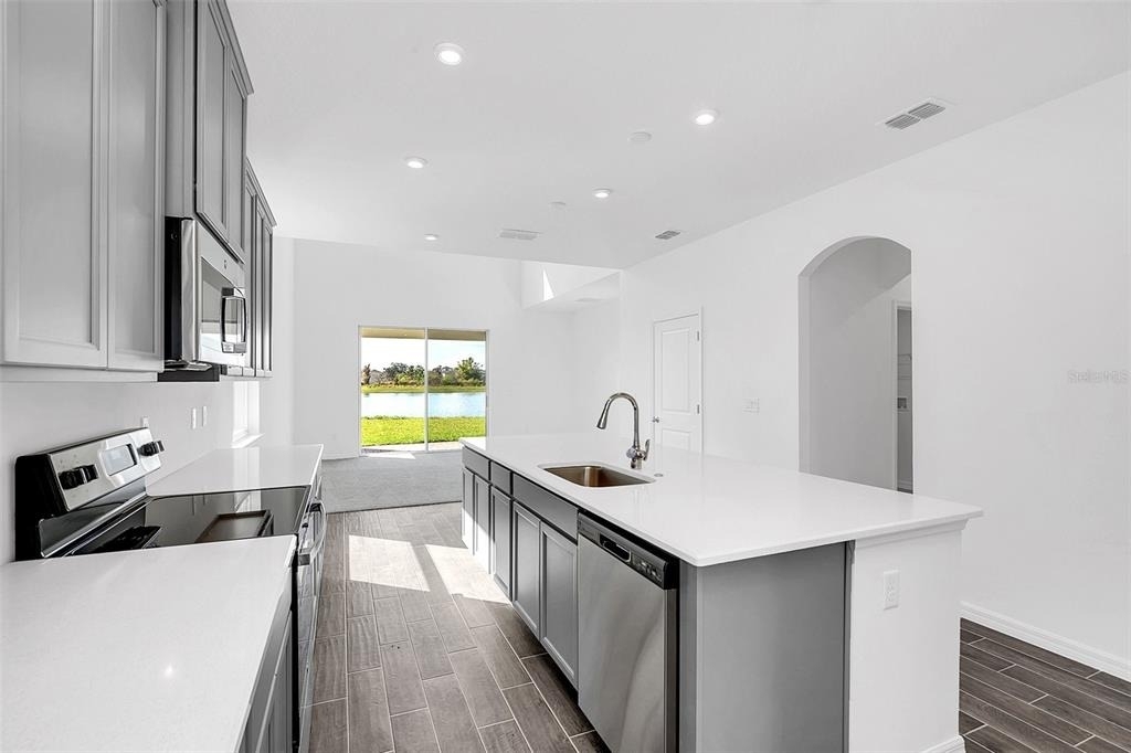 1217 Grassland Avenue - Photo 8