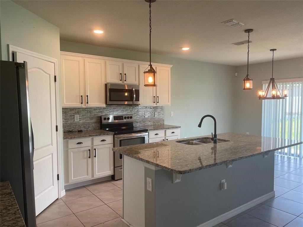 1682 Bay Breeze Drive - Photo 10
