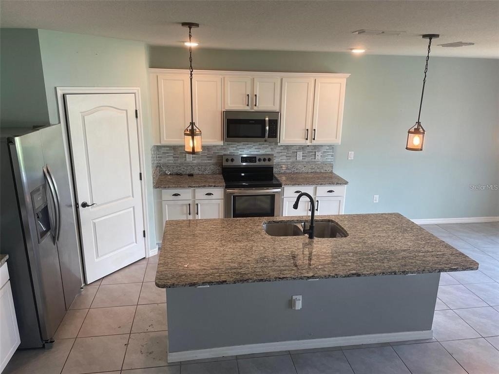 1682 Bay Breeze Drive - Photo 9