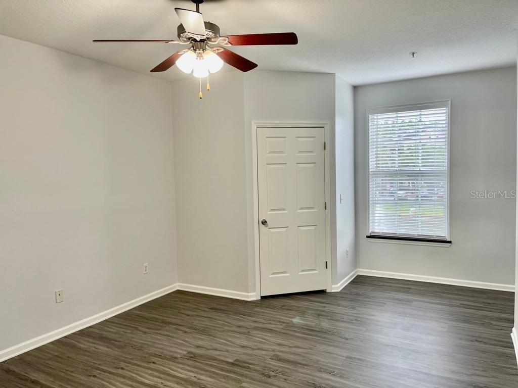 14316 Fredricksburg Drive - Photo 11