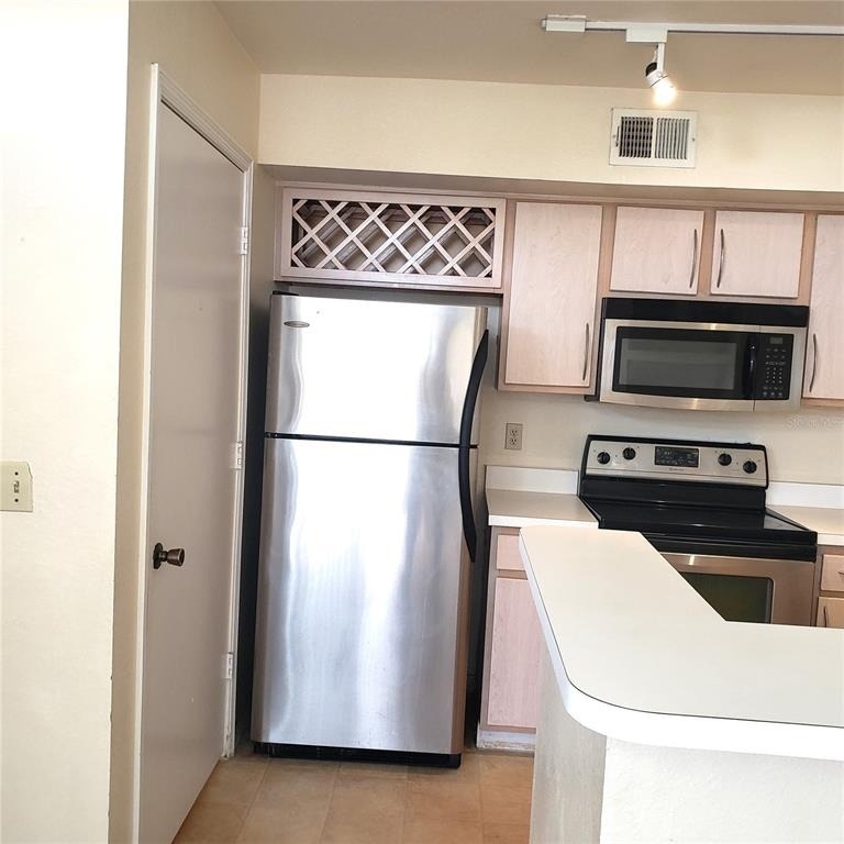 7280 Westpointe Boulevard - Photo 6