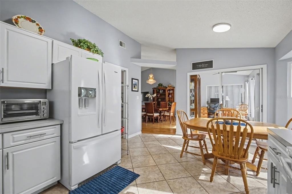 25049 Navel Avenue - Photo 20