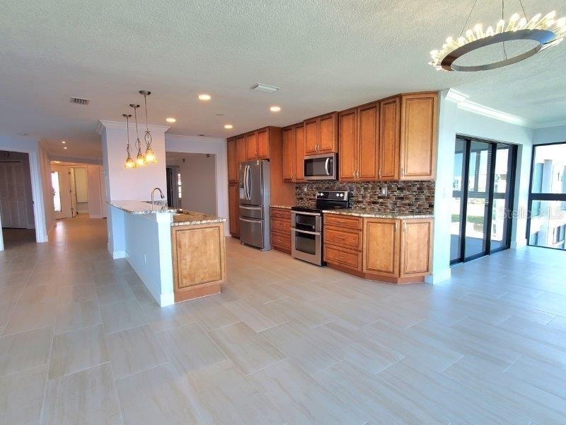 1600 W Marion Avenue - Photo 13