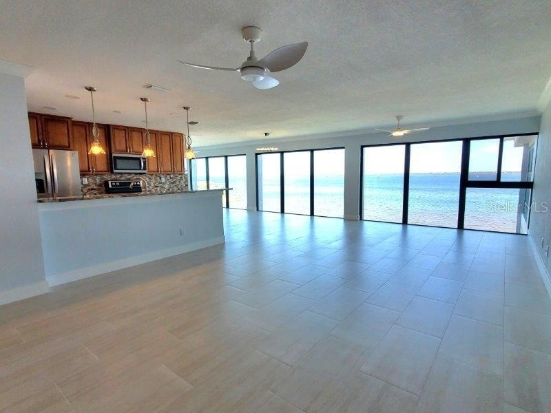 1600 W Marion Avenue - Photo 11