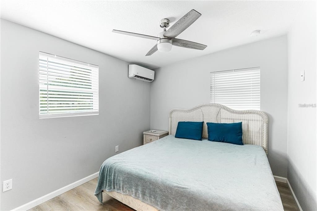 1023 Roberta Street - Photo 10