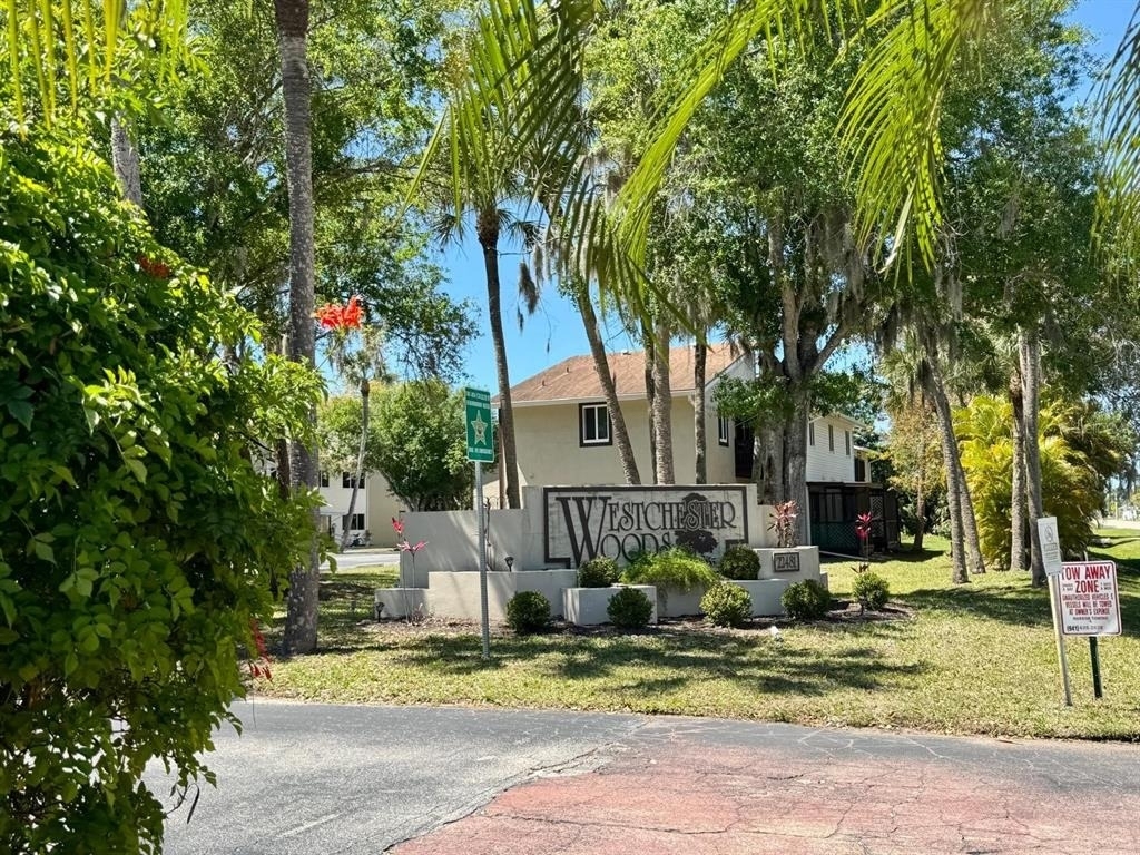 22481 Westchester Boulevard - Photo 2