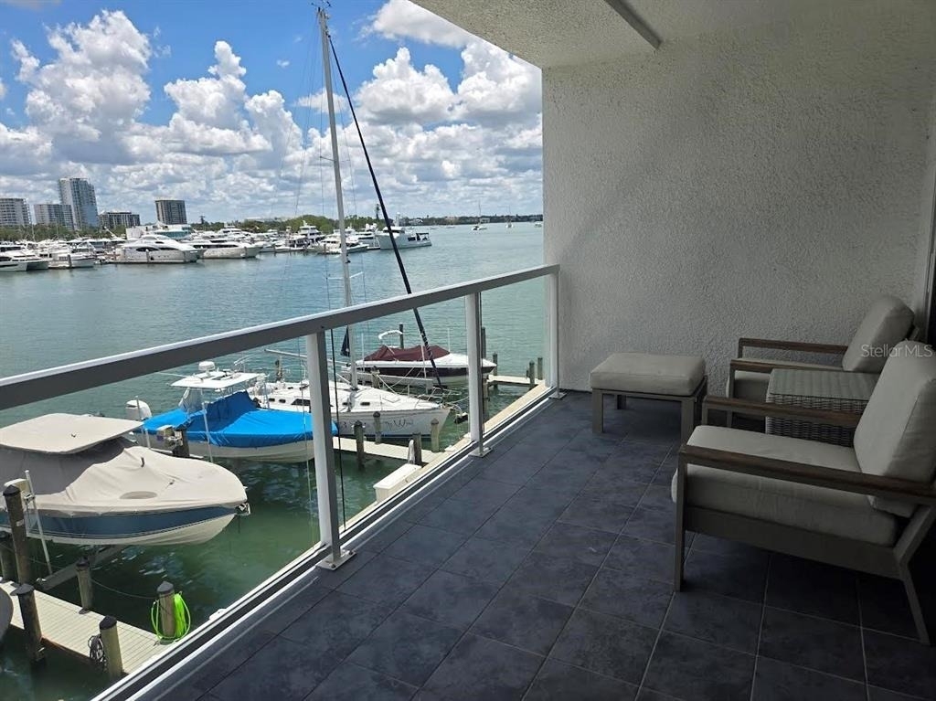 650 Golden Gate Point - Photo 29