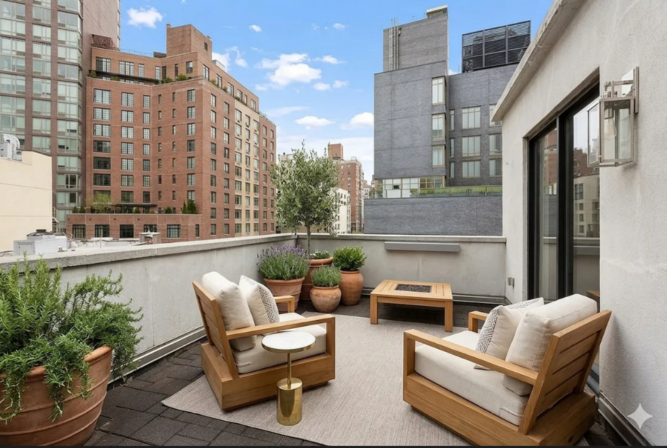 186 Orchard Street - Photo 0