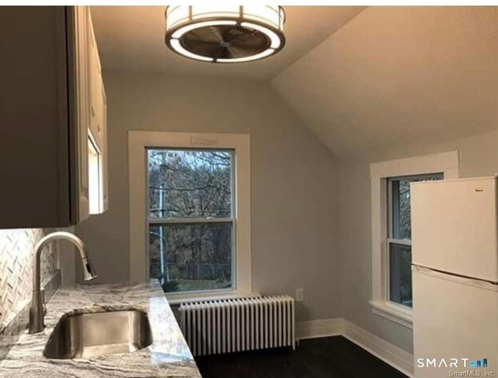 278 South Main Street - Photo 2