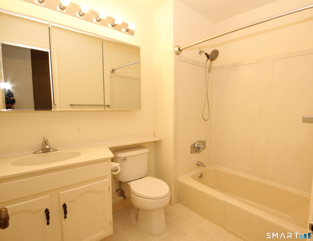 50 Aiken Street - Photo 12