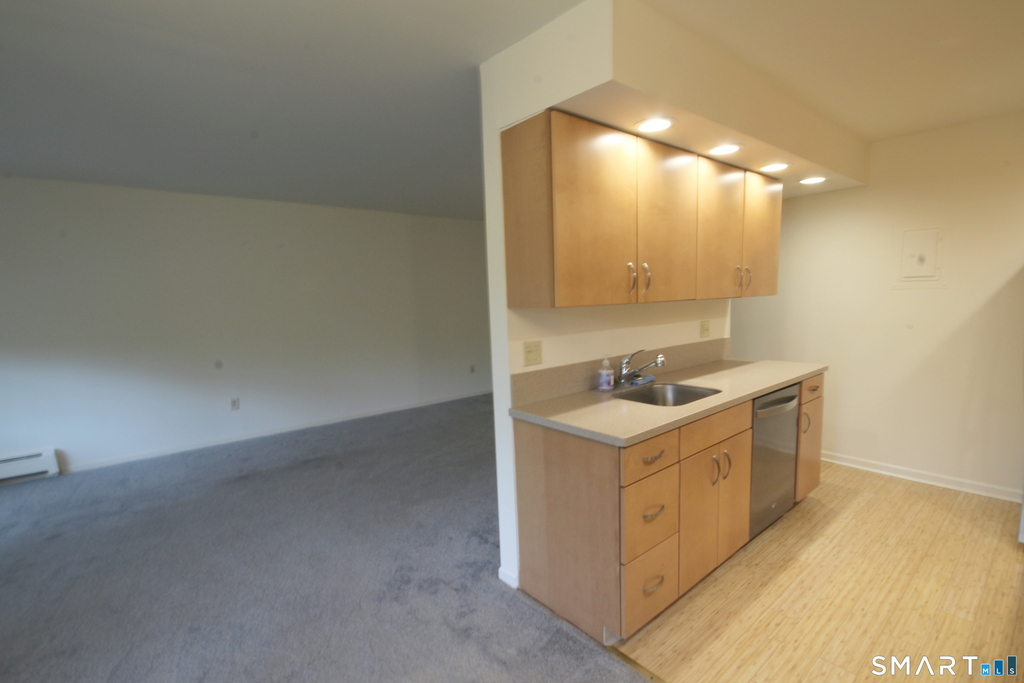 50 Aiken Street - Photo 3