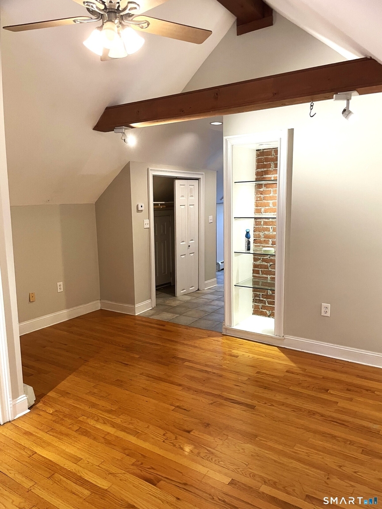 251 Whiting Lane - Photo 8