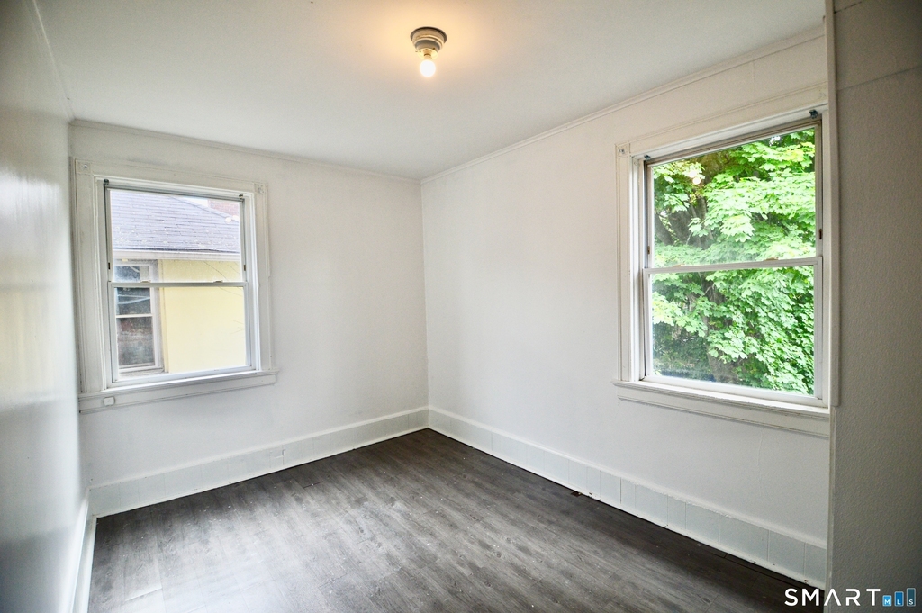 407 East Avenue - Photo 12