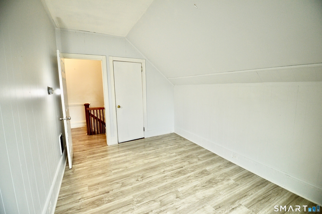 407 East Avenue - Photo 18