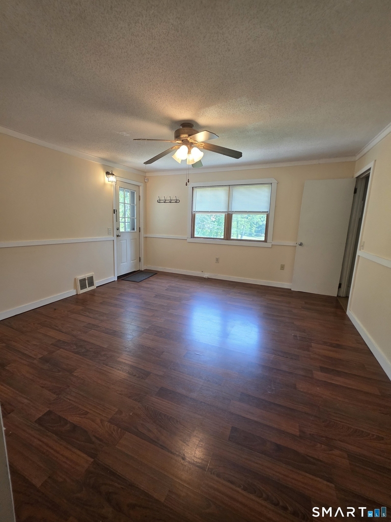 519 Center St Extension - Photo 1