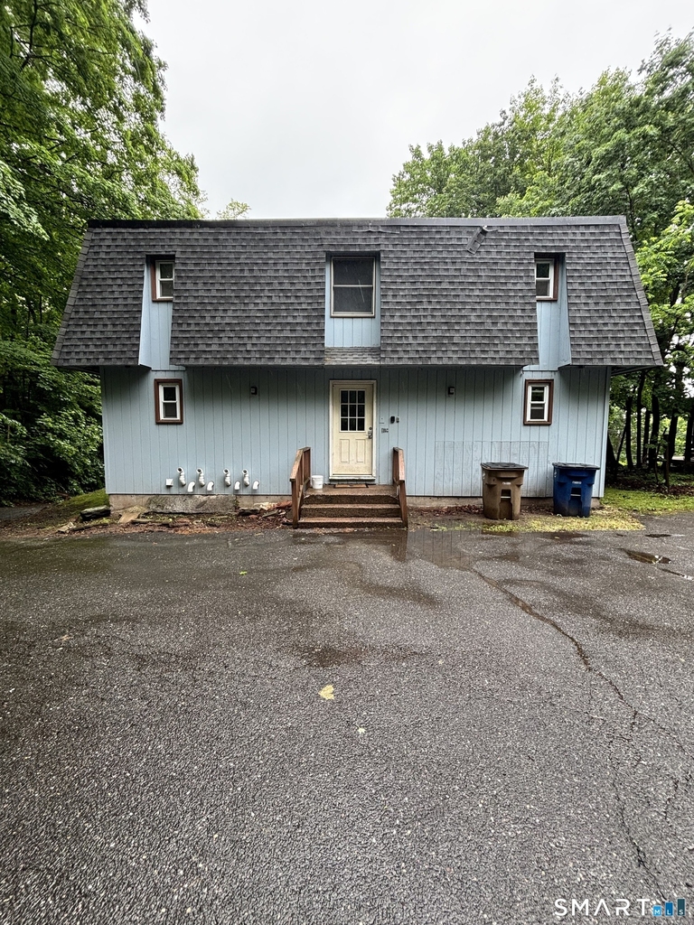 31 Vernon Avenue - Photo 0