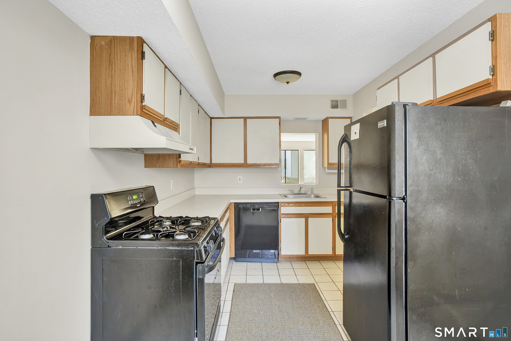 9 Talcott Forest Road - Photo 4