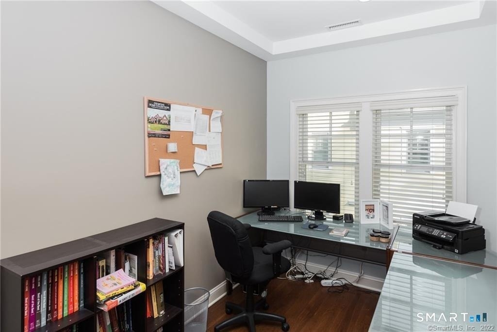70 Riverdale Avenue - Photo 12
