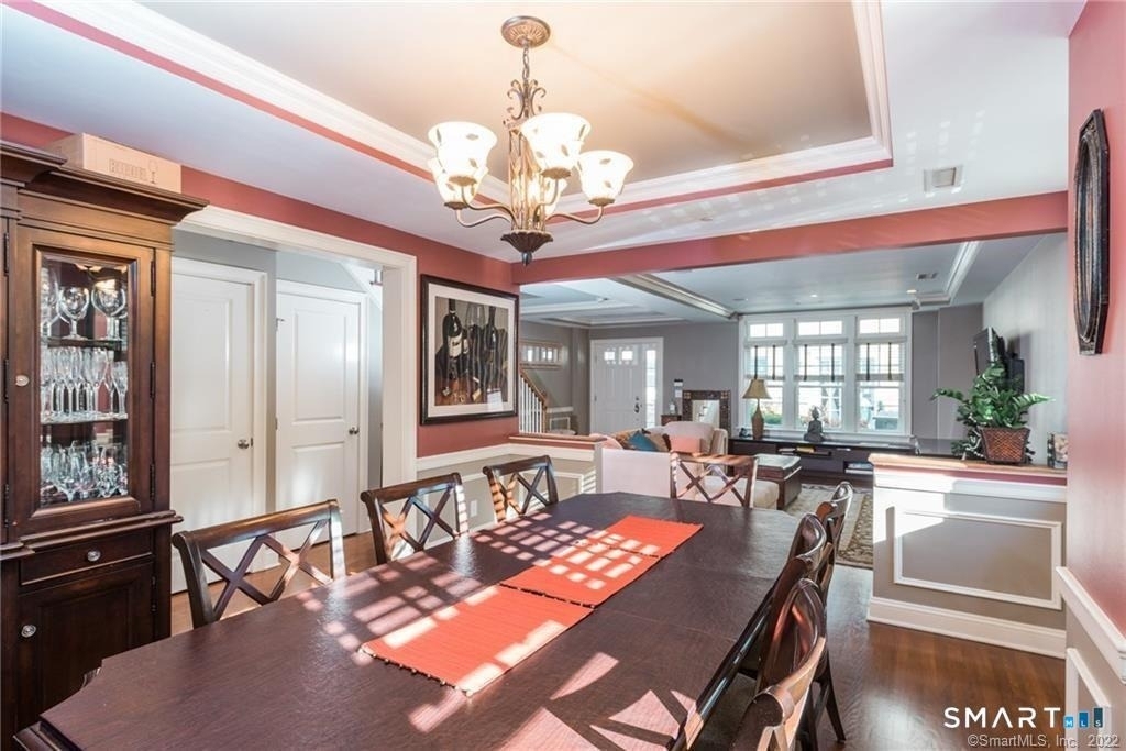 70 Riverdale Avenue - Photo 3