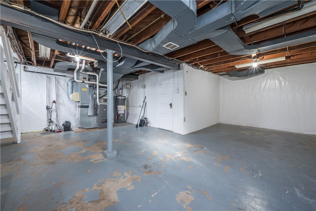 651 Royce Ave - Photo 18