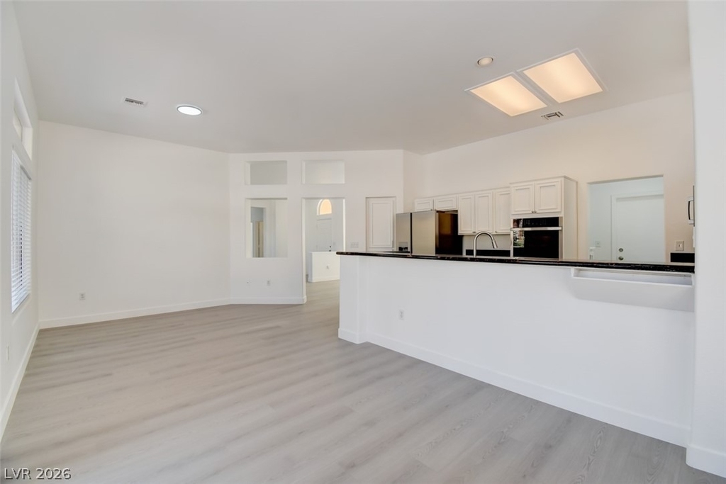 10800 Mission Lakes Avenue - Photo 11