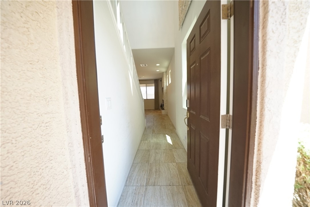 880 Cool Aquamarine Street - Photo 2