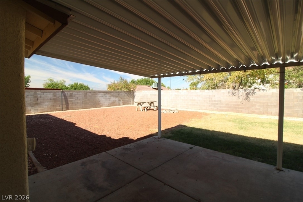 916 Clubview Drive - Photo 37