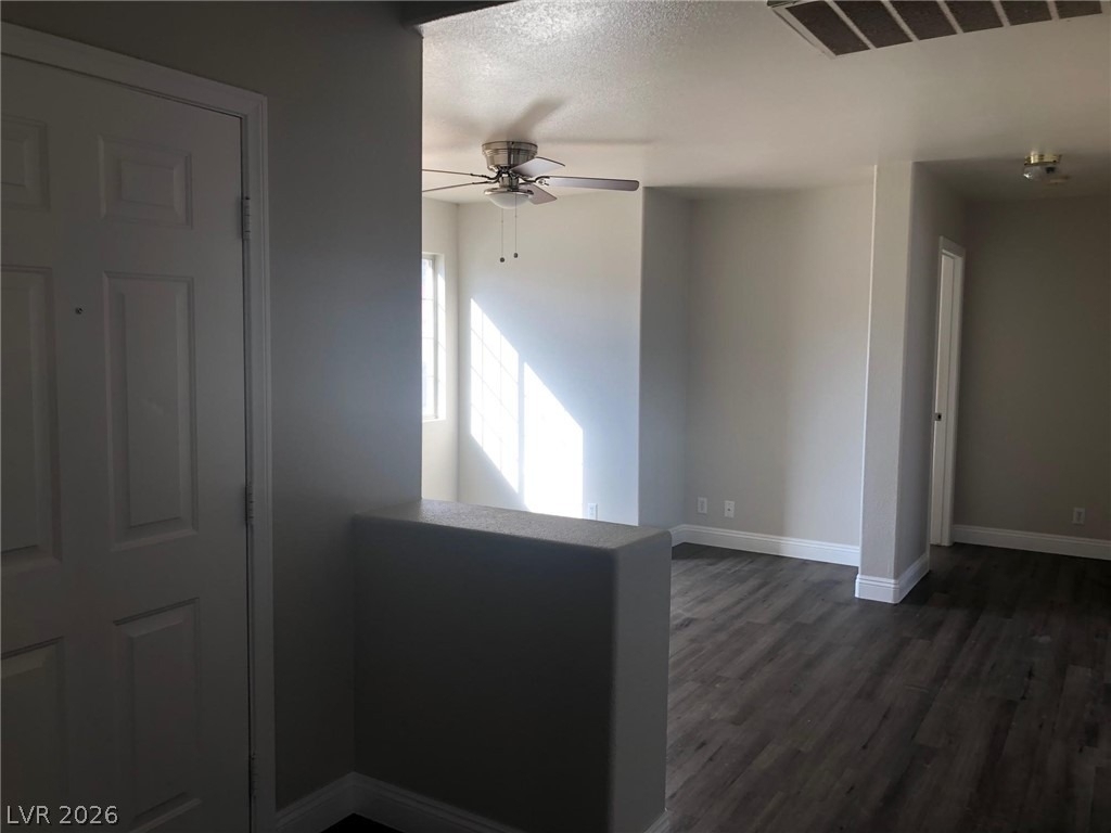 916 Clubview Drive - Photo 4