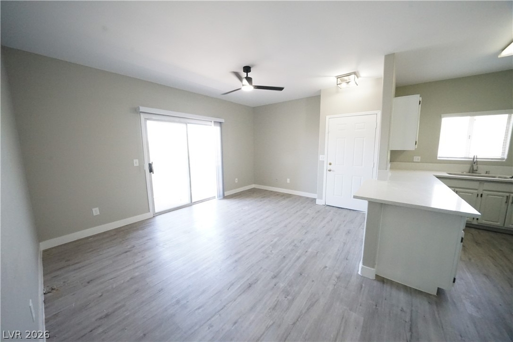 5655 E Sahara Avenue - Photo 12