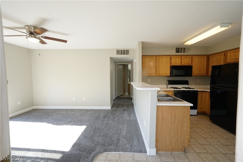 5710 E Tropicana Avenue - Photo 4