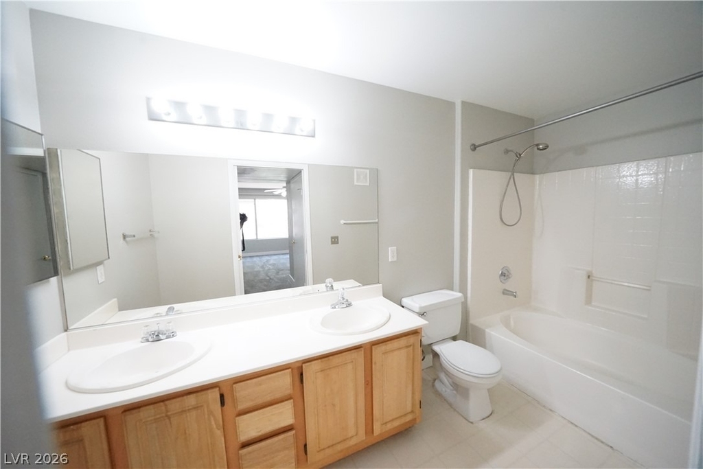 5710 E Tropicana Avenue - Photo 21