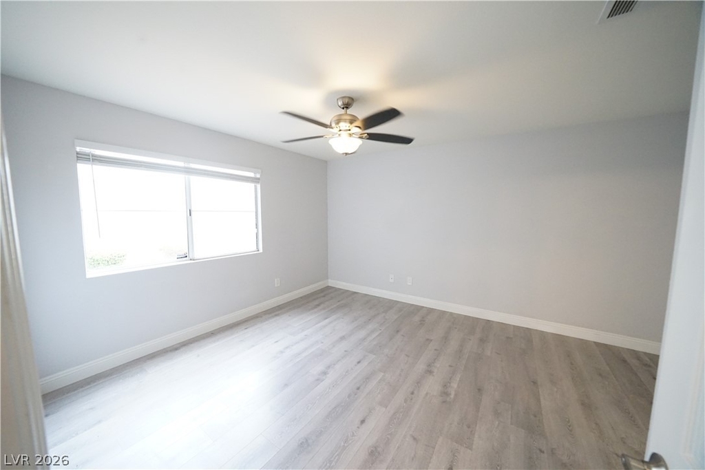 8600 W Charleston Boulevard - Photo 17