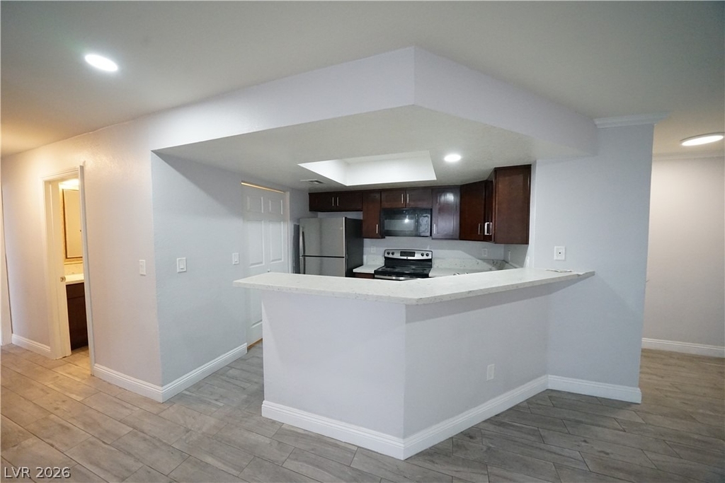 8600 W Charleston Boulevard - Photo 8