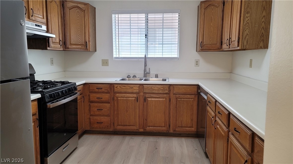 1375 E Hacienda Avenue - Photo 7