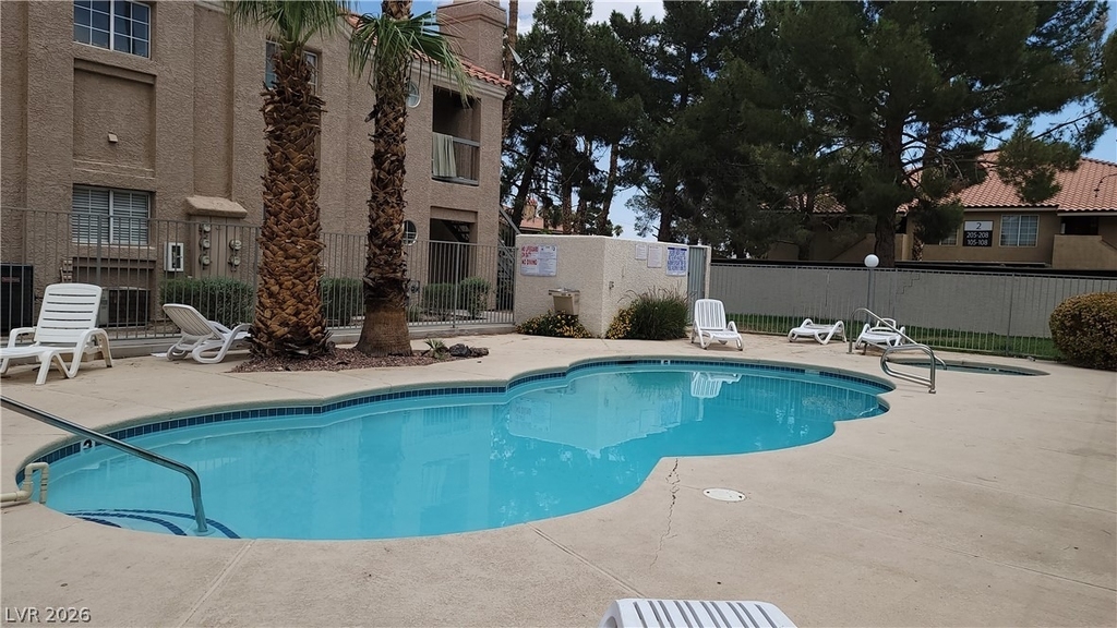 1375 E Hacienda Avenue - Photo 0