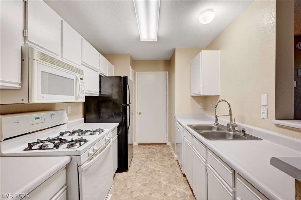 2200 S Fort Apache Road - Photo 12