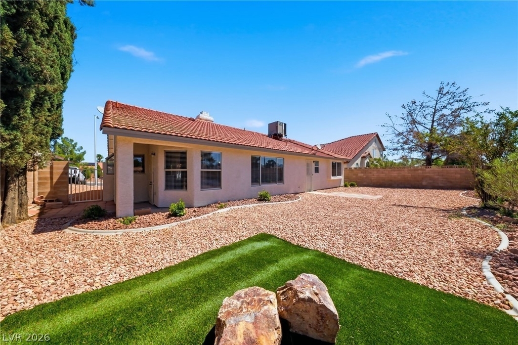 735 Stonecliff Way - Photo 18