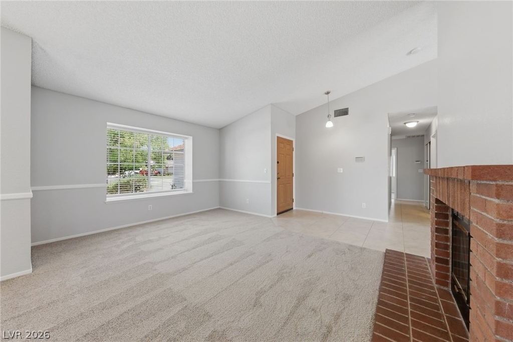 735 Stonecliff Way - Photo 2