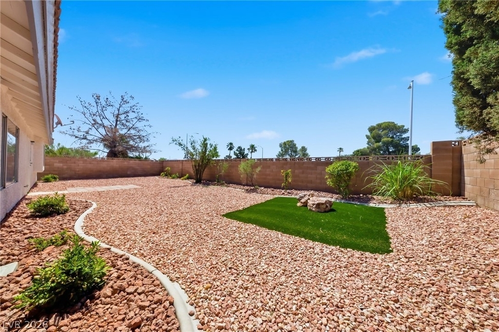 735 Stonecliff Way - Photo 20
