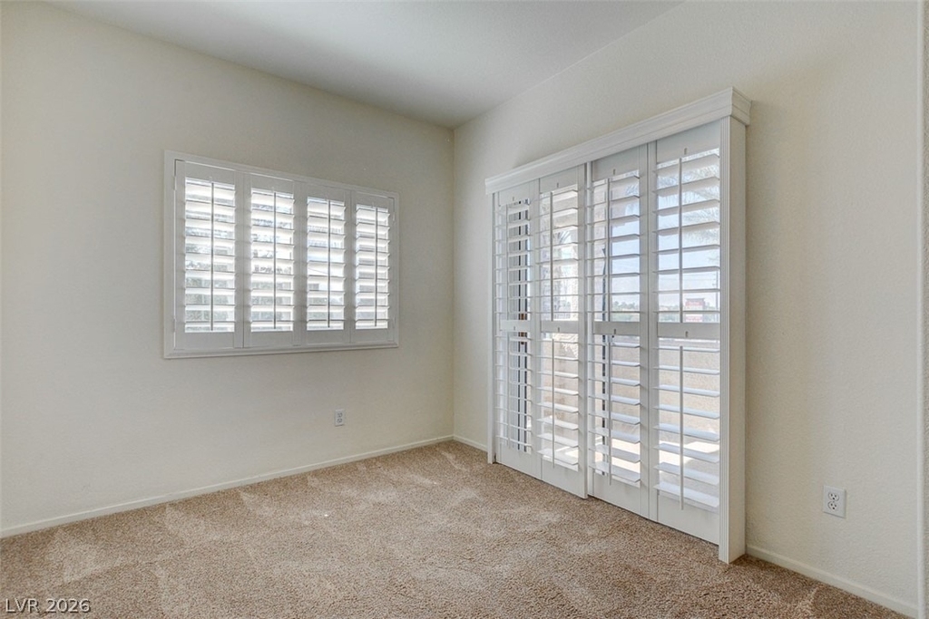 7450 S Eastern Avenue - Photo 5