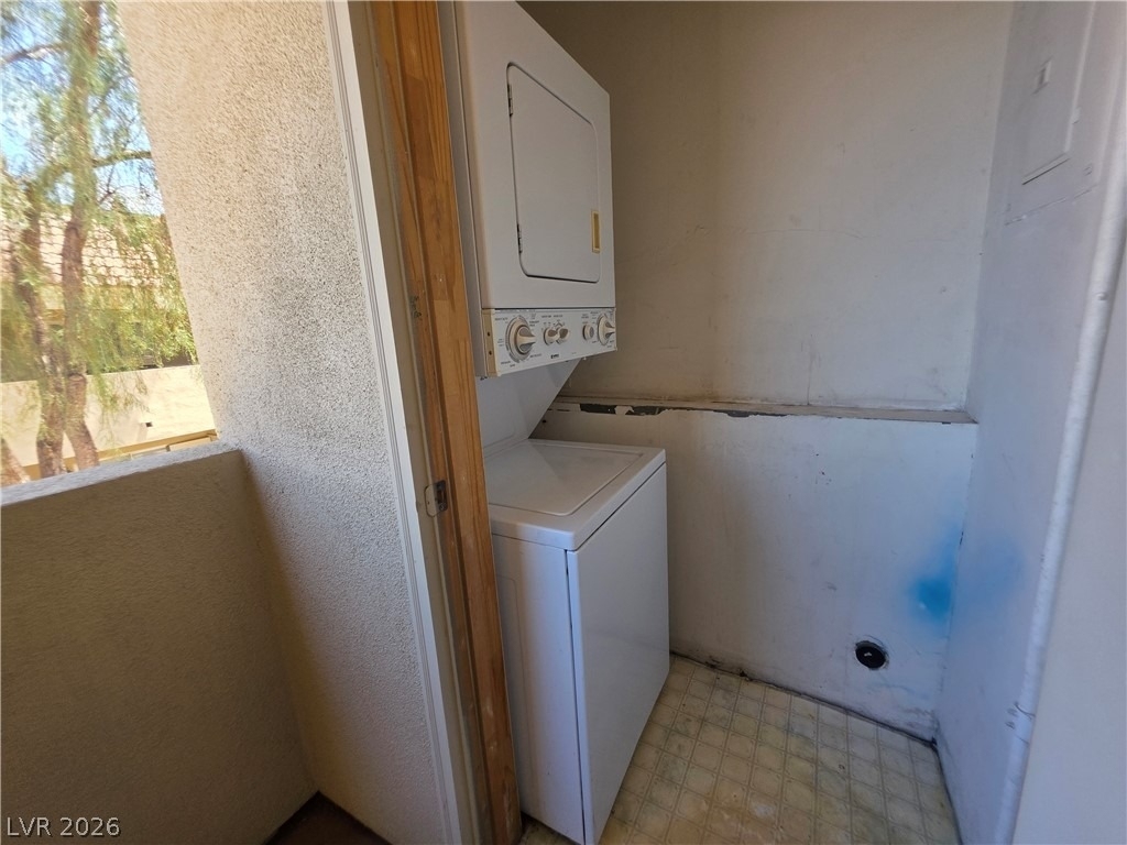 1844 N Decatur Boulevard - Photo 17
