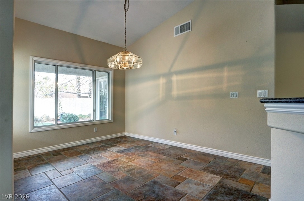 2108 Crestpoint Way - Photo 11