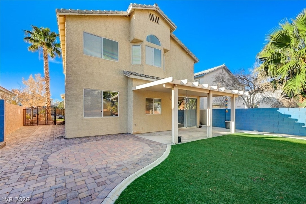 1005 Prestige Meadows Place - Photo 43