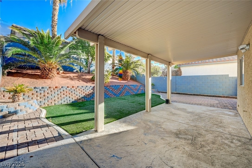 1005 Prestige Meadows Place - Photo 45