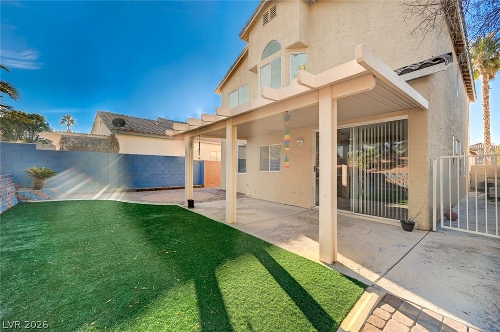 1005 Prestige Meadows Place - Photo 44